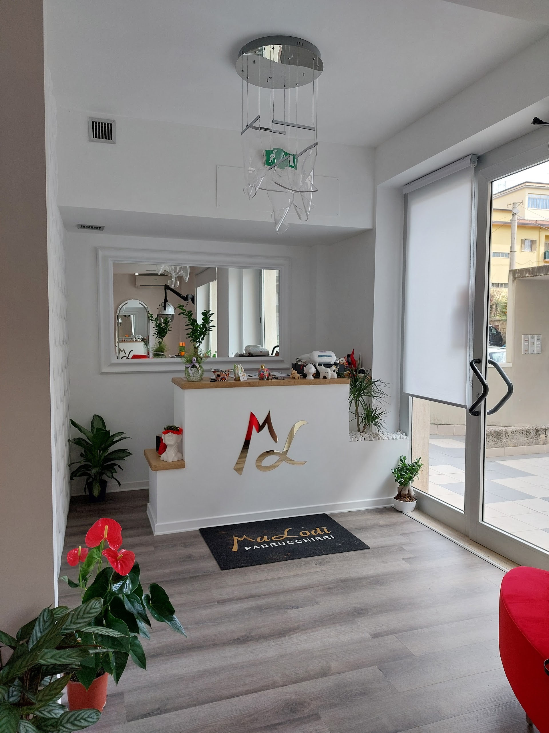 Ingresso e reception di Malodì Parrucchieri